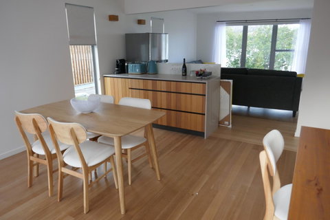 Rosevears Riverview Hotel - Great Ocean Road Tourism 3