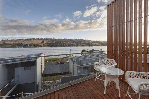 Rosevears Riverview Hotel - Great Ocean Road Tourism 14