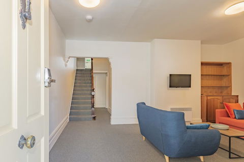 4 Bedroom House - Hobart CBD - Free Parking - Free WIFI - Great Ocean Road Tourism 21