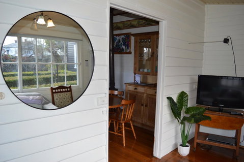 The Dragonfly Inn - Great Ocean Road Tourism 7