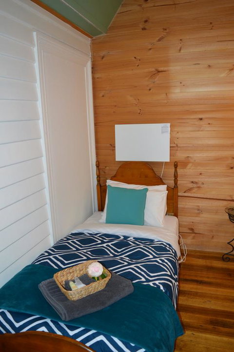 The Dragonfly Inn - Great Ocean Road Tourism 17