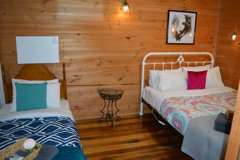 The Dragonfly Inn - Great Ocean Road Tourism 16