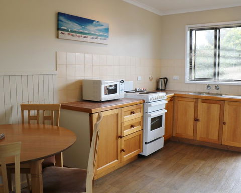 Blue Seas Holiday Villas - Great Ocean Road Tourism 32