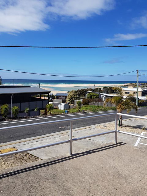 Blue Seas Holiday Villas - Great Ocean Road Tourism 33