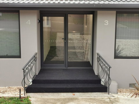 Youngtown Executive Apartments - 2BR Included, Free Parking & Wifi, Sofa Bed & Cot Fee Applies - Great Ocean Road Tourism 14