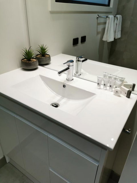 Youngtown Executive Apartments - 2BR Included, Free Parking & Wifi, Sofa Bed & Cot Fee Applies - Great Ocean Road Tourism 38