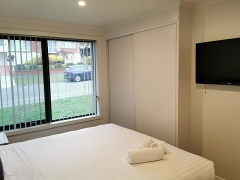 Youngtown Executive Apartments - 2BR Included, Free Parking & Wifi, Sofa Bed & Cot Fee Applies - Great Ocean Road Tourism 8