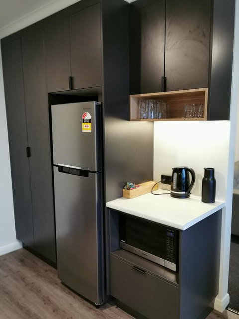 Youngtown Executive Apartments - 2BR Included, Free Parking & Wifi, Sofa Bed & Cot Fee Applies - Great Ocean Road Tourism 29