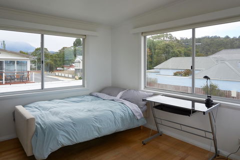 The Ultimate Beach House - Great Ocean Road Tourism 6