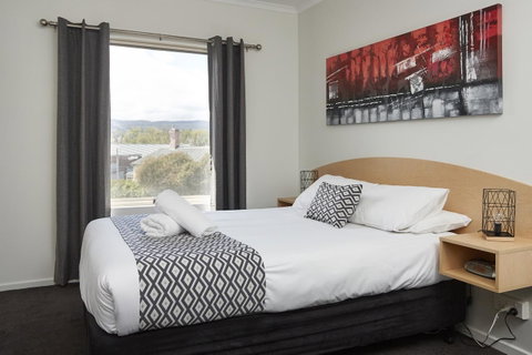 Elphin Serviced Apartments - Great Ocean Road Tourism 34