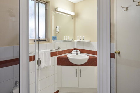 Elphin Serviced Apartments - Great Ocean Road Tourism 6