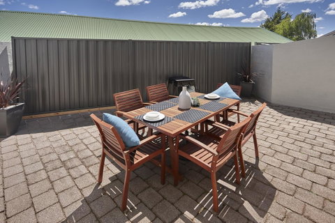Elphin Serviced Apartments - Great Ocean Road Tourism 21
