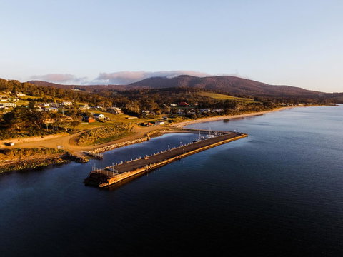 Manfield Seaside Bruny Island - Great Ocean Road Tourism 23