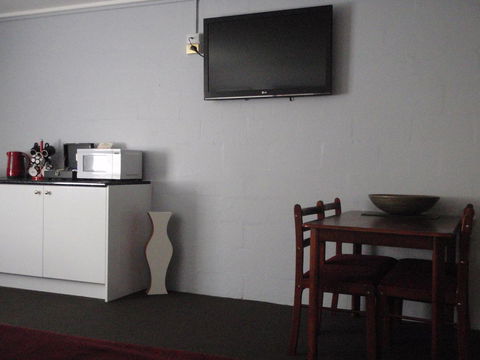 West Coaster Motel - Great Ocean Road Tourism 19