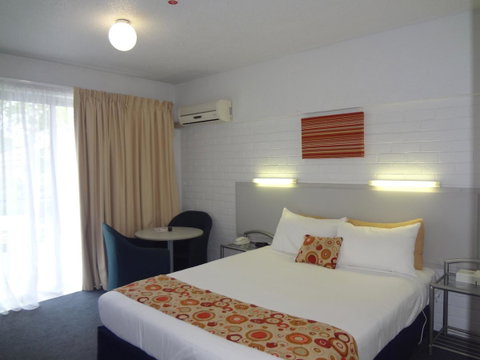Adina Place Motel Apartments - Great Ocean Road Tourism 17