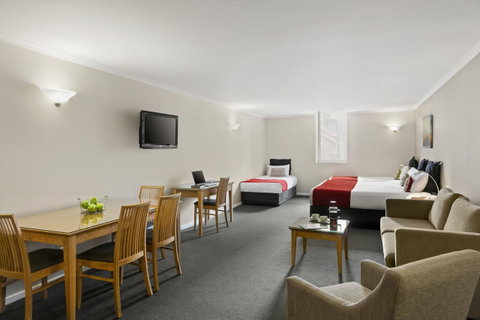 Hobart Waterfront Apartments - Great Ocean Road Tourism 3
