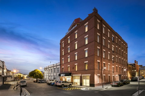 Hobart Waterfront Apartments - Great Ocean Road Tourism 4