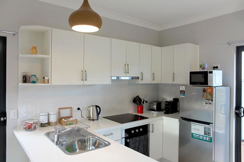 Kingston Beach-House Retreat - Great Ocean Road Tourism 9