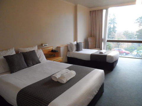 Commodore Regent - Great Ocean Road Tourism 40