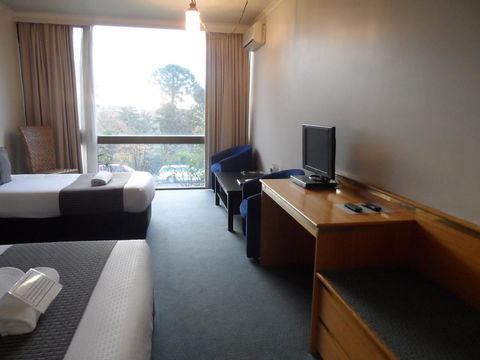 Commodore Regent - Great Ocean Road Tourism 42