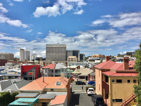 Hobart Inner City Apartment - Great Ocean Road Tourism 13