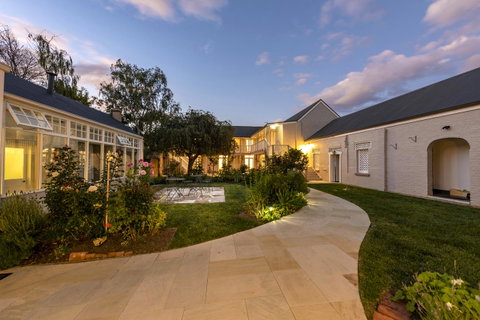 Prospect Country House & Restaurant - Great Ocean Road Tourism 26