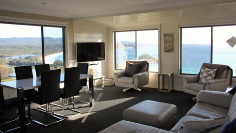 SEA EAGLE COTTAGE Amazing Views Of Bay Of Fires - Great Ocean Road Tourism 21