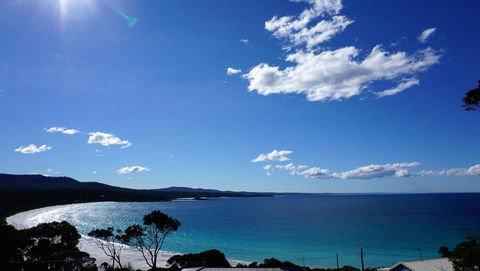 SEA EAGLE COTTAGE Amazing Views Of Bay Of Fires - Great Ocean Road Tourism 18