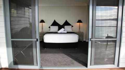 SEA EAGLE COTTAGE Amazing Views Of Bay Of Fires - Great Ocean Road Tourism 8