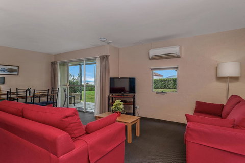 Bay View Villas - Great Ocean Road Tourism 7