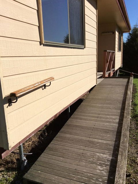 Cherry Top Farmstay - Boutique Eco Village - Great Ocean Road Tourism 9