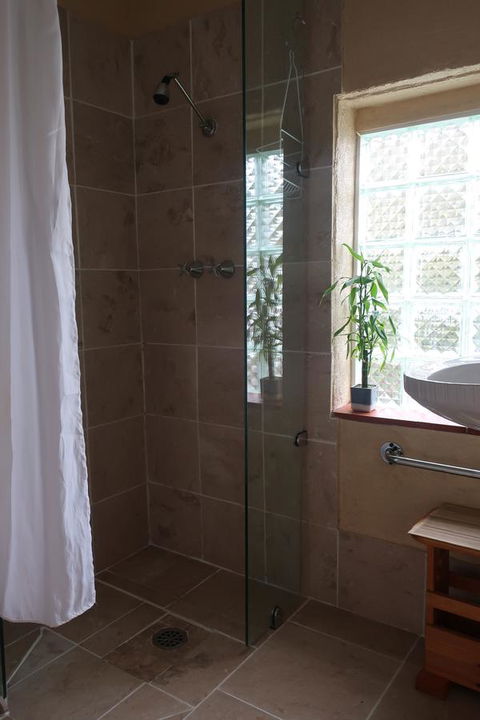 Cherry Top Farmstay - Boutique Eco Village - Great Ocean Road Tourism 0