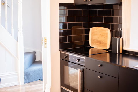 Sanctum Boutique Apartments - Great Ocean Road Tourism 26