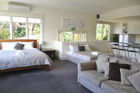 Belton Apartments-Hedge Cottage - Great Ocean Road Tourism 30