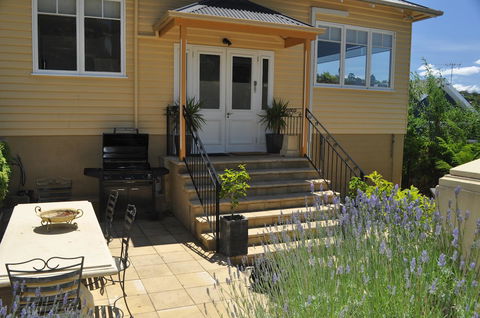 Belton Apartments-Hedge Cottage - Great Ocean Road Tourism 29
