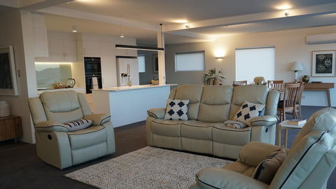 Anchorage Tasmania - Great Ocean Road Tourism 5