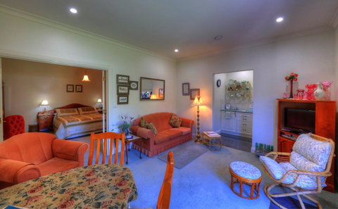 Birchwood On The River - Devonport, Tasmania - Self-Contained And Self-Catering Accommodation - Great Ocean Road Tourism 15