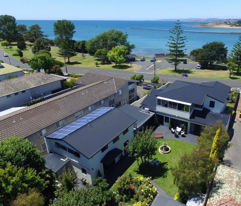 Birchwood On The River - Devonport, Tasmania - Self-Contained And Self-Catering Accommodation - Great Ocean Road Tourism 9