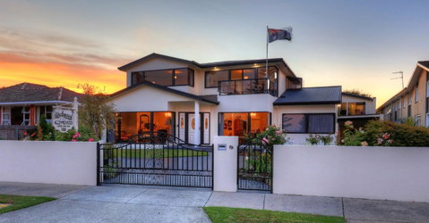Birchwood On The River - Devonport, Tasmania - Self-Contained And Self-Catering Accommodation - Great Ocean Road Tourism 4
