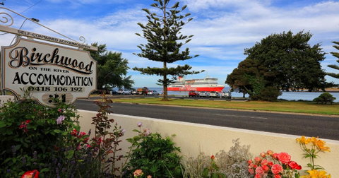 Birchwood On The River - Devonport, Tasmania - Self-Contained And Self-Catering Accommodation - Great Ocean Road Tourism 0
