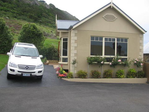 On The Terrace - Great Ocean Road Tourism 42