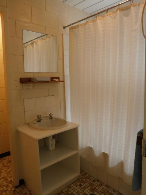 Aberdeen Court Apartments - Great Ocean Road Tourism 16