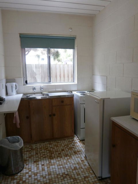 Aberdeen Court Apartments - Great Ocean Road Tourism 23