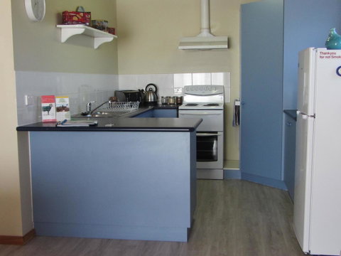 Elm Trees Accommodation @ Ross - Great Ocean Road Tourism 19
