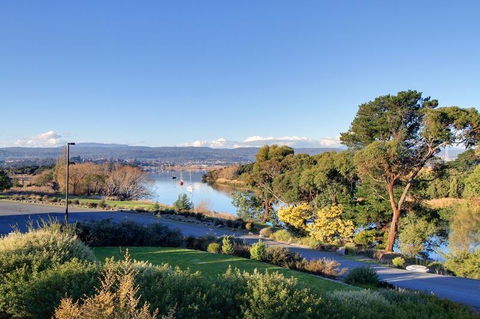 Tamar River Villas - Great Ocean Road Tourism 24