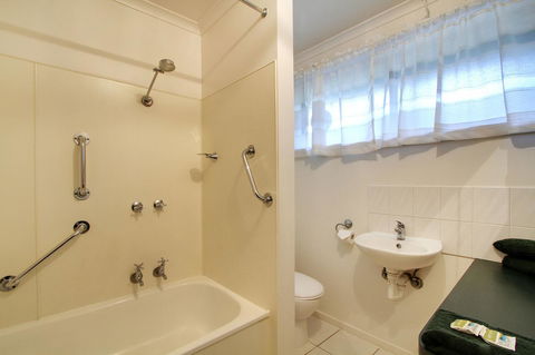 Tamar River Villas - Great Ocean Road Tourism 1