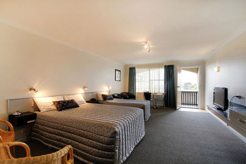 Tamar River Villas - Great Ocean Road Tourism 5