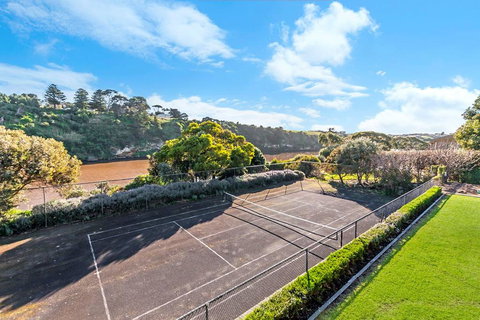 Nevertire - Great Ocean Road Tourism 2