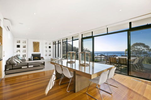 Newhaven Luxury Family Home With Bay Views, Large Pool, Jacuzzi, Tennis Court, Playground - Great Ocean Road Tourism 1