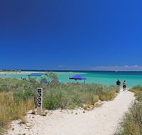 Ningaloo Coral Bay Backpackers - Great Ocean Road Tourism